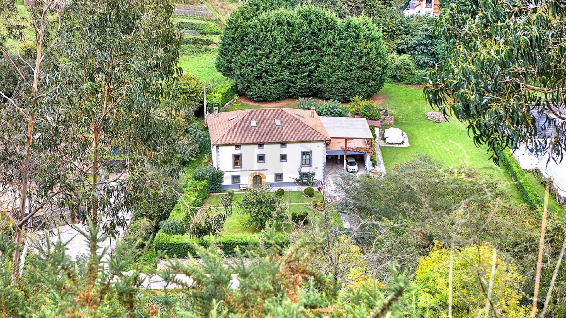 EXCELLENT REHABILITATION OF A 17TH CENTURY HOUSE.